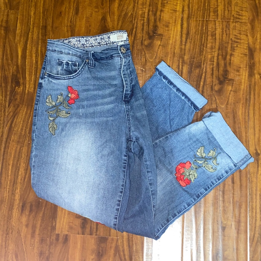 Floral boyfriend jeans